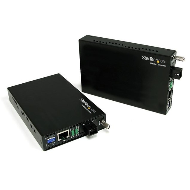 StarTech.com 10/100 Mbps Ethernet Single Mode WDM Fiber Media Converter Kit SC 20km