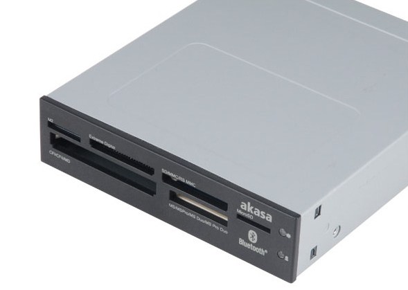 Akasa Internal Card Reader w/ Bluetooth - CCL Computers